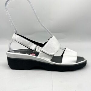 Thierry Rabotin Womens 40 9 Sandals Shoes Metallic Silver Leather Strappy Wedge
